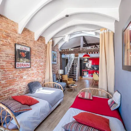 Le Du Vieil Appartement *